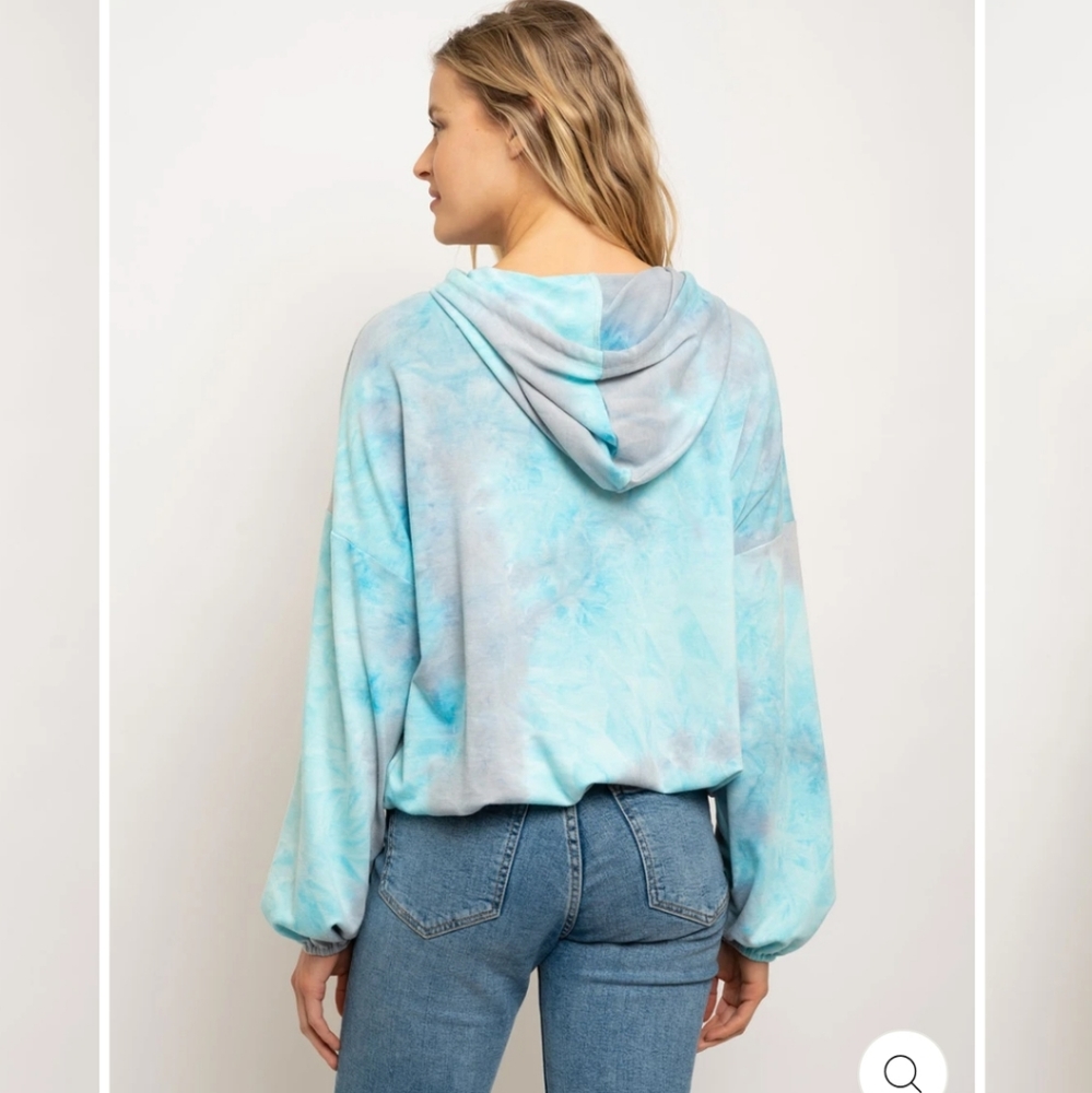 Fashion Nova tye dye‎ sweatshirt
